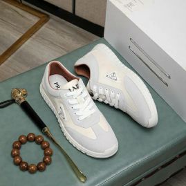 Picture of Prada Shoes Men _SKUfw136502245fw